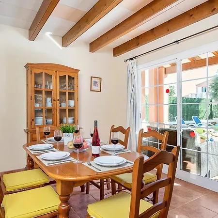 Villa Llevant